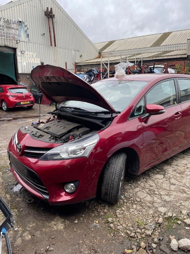 Toyota Verso 2018 1.6 Petrol For Breaking - CALL NOW!!!!!!