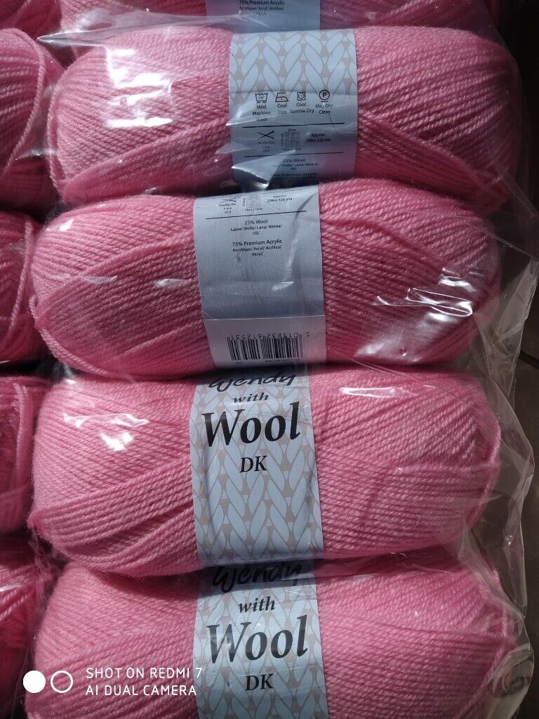 Wendy with Wool 5X100 Gram Balls 20% Pure Wool Double Knitting Various Colours