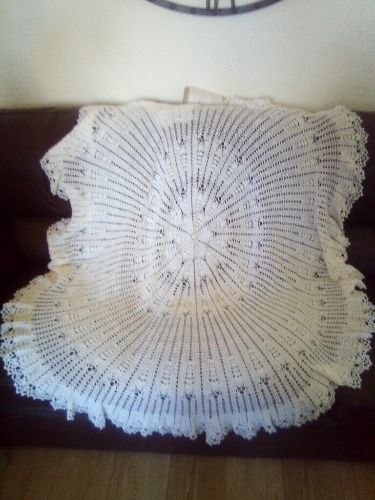 New white crochet shawl