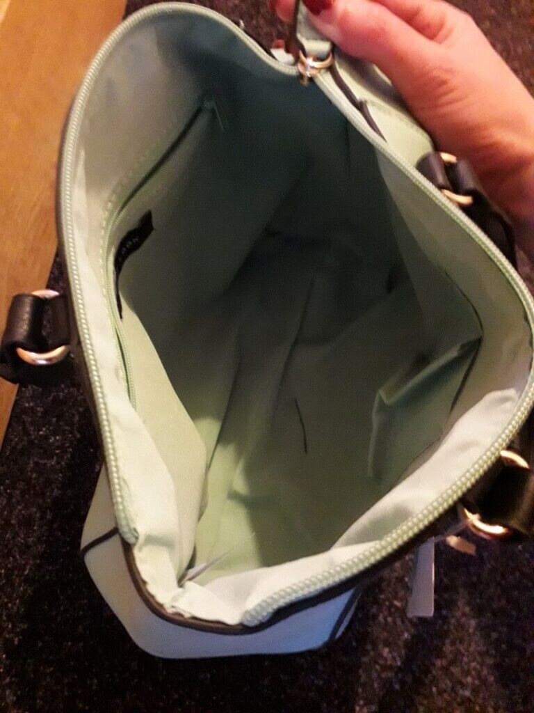 Handbag
