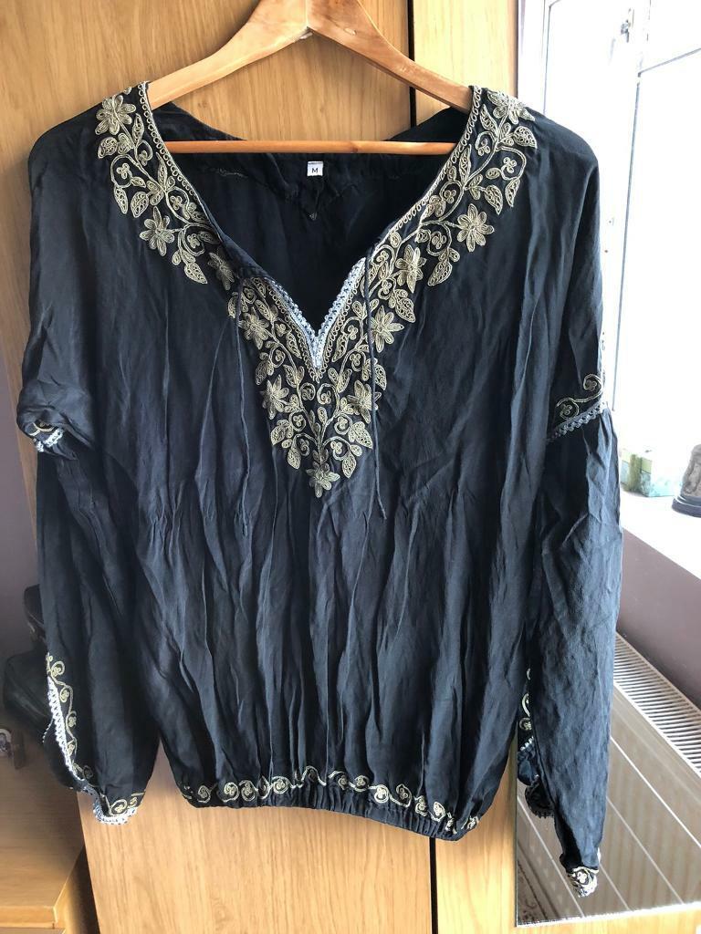 image for 100% Silk top