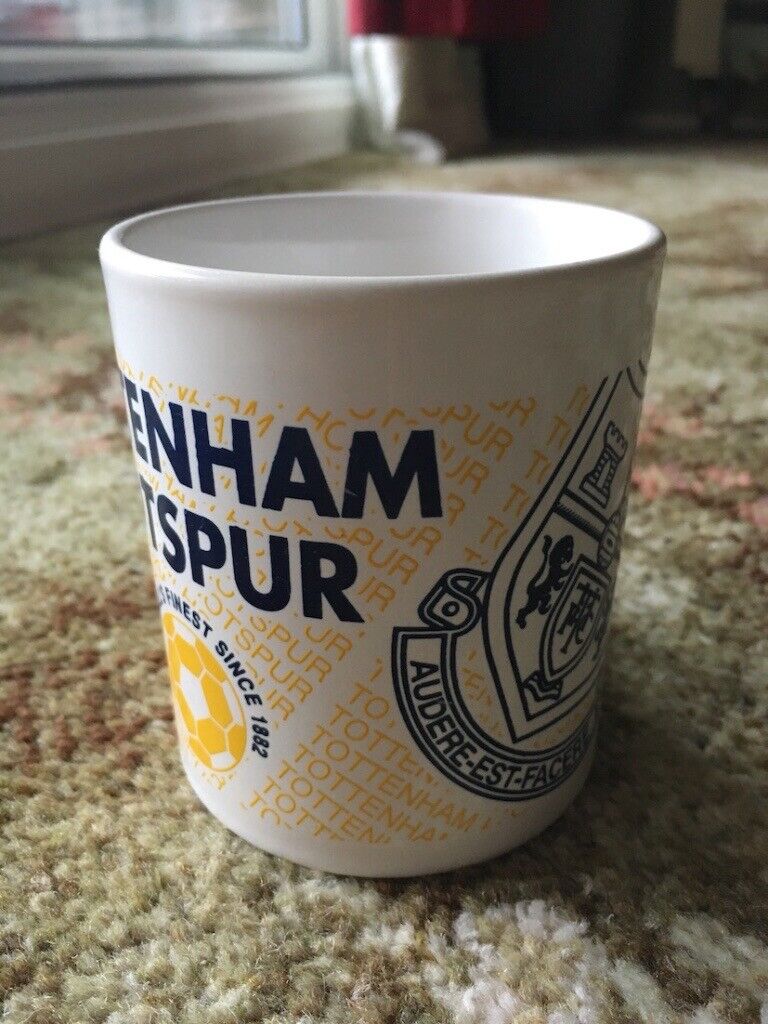 Spurs / Tottenham Hotspur mug (retro - vintage - collectible - football memorabilia) > Worthing BN11