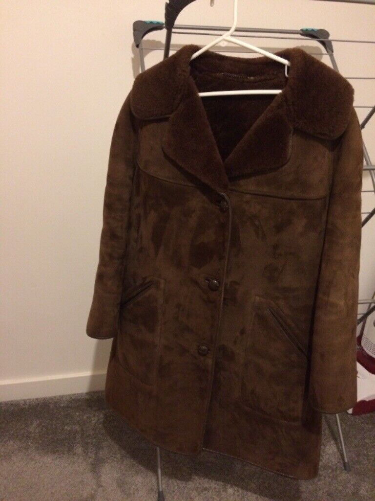 Ladies sheepskin coat 🧥 