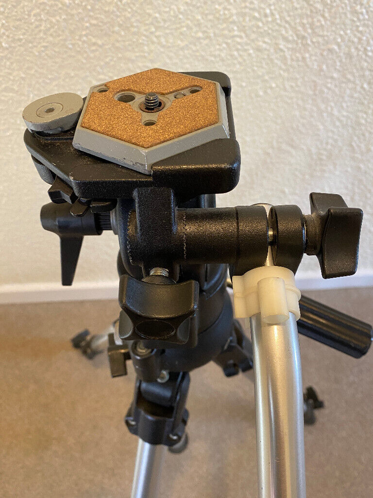 Manfrotto Tripod