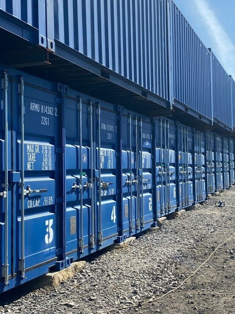 Storage containers to rent Heathrow Brentford