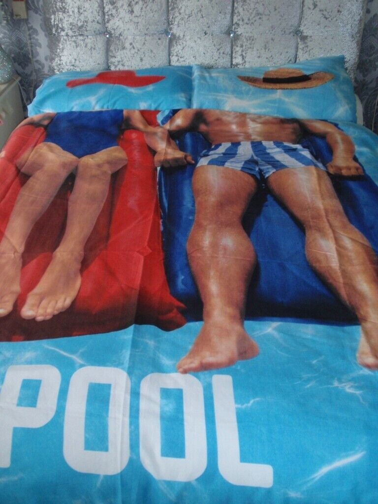 Pool Party Funny Double Duvet Set with 2 Pillow Cases
