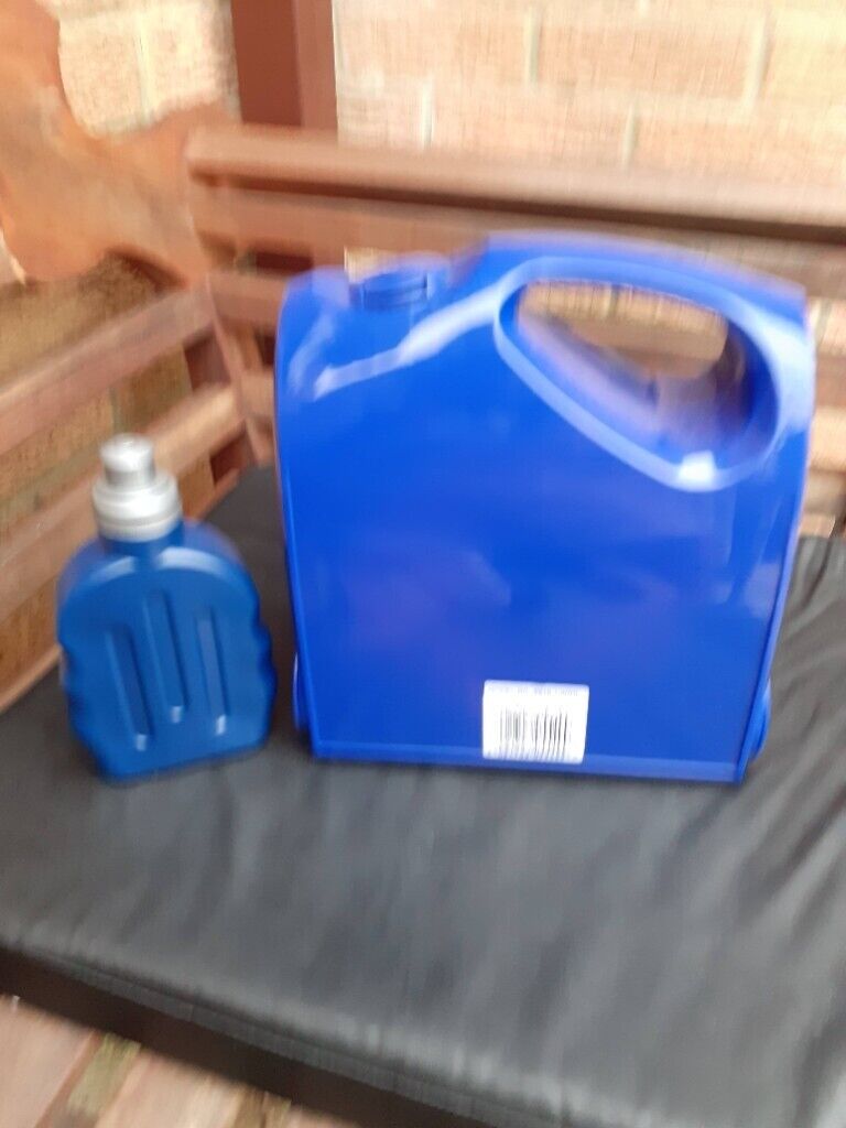 New vintage Harry Potter Lunch Box with Bottle