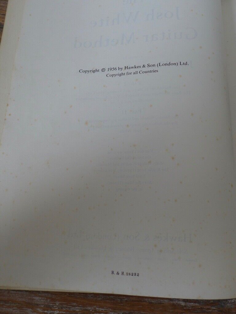 JOSH WHITE GUITAR METHOD 1956 by Josh White and Ivor Mairants. First Edition Paperback.