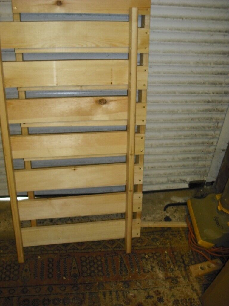 NEW STRONG GREENHOUSE STAGING/POTTING BENCH