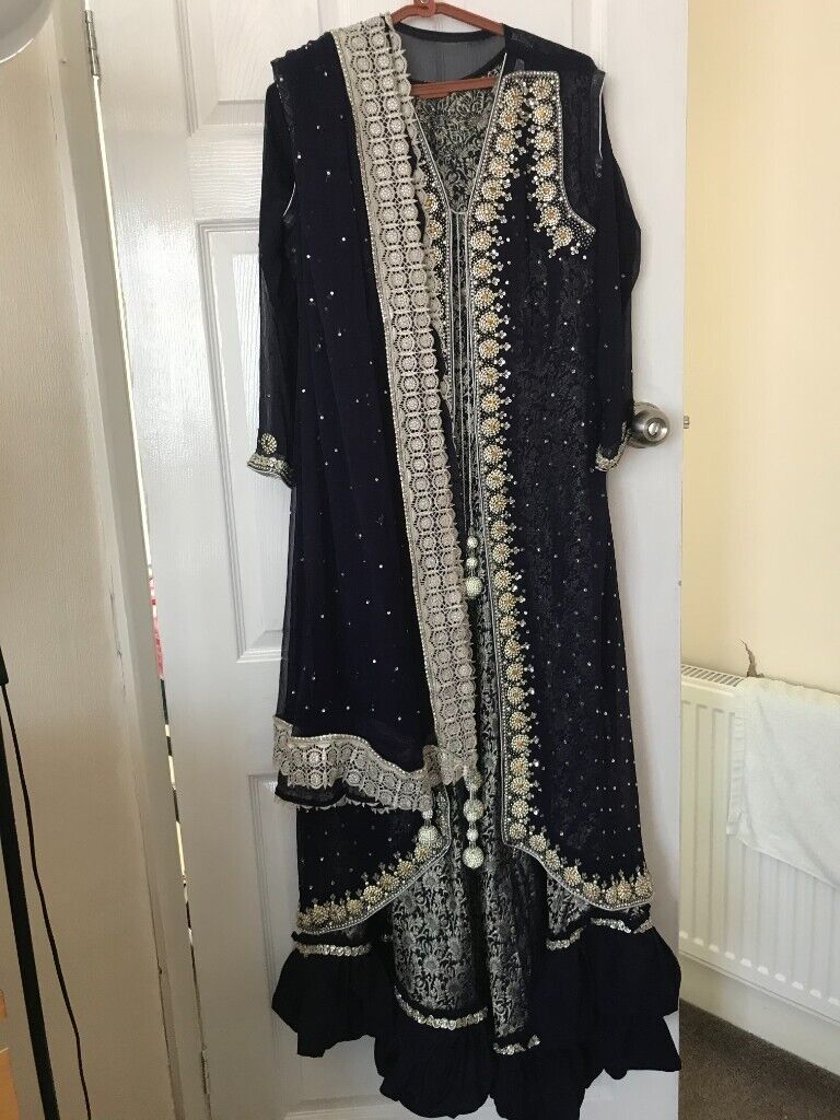GORGEOUS LATEST WEDDING  NAVY BLUE WORKED CHOREE PAYJAMA SUIT,USED ONCE