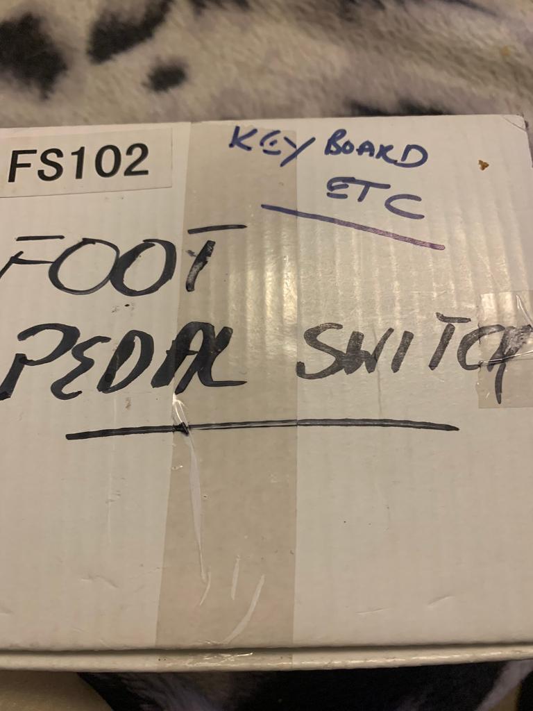 Keyboard foot pedal as new