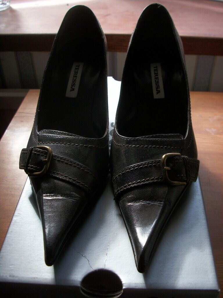 image for TERESSA BRAND NEW WOMENS BROWN LEATHER SHOES - SIZE 4 UK