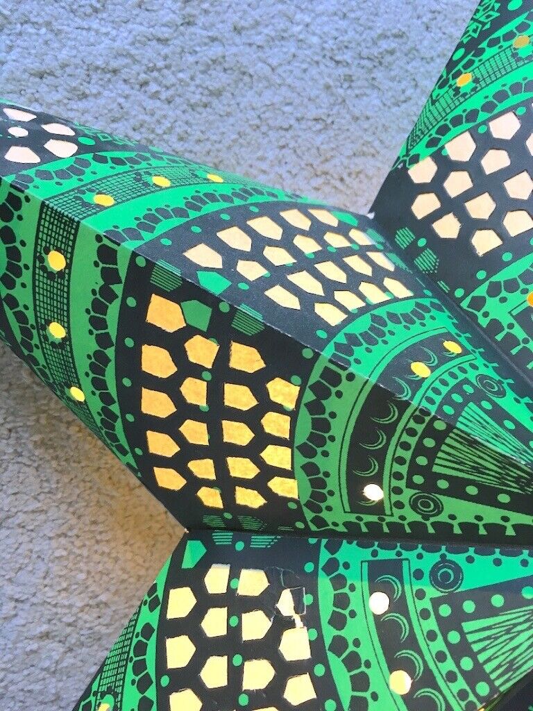 Star paper light shades/ lampshades/ lanterns x 2 (hygge, boho - used with/ without lights)