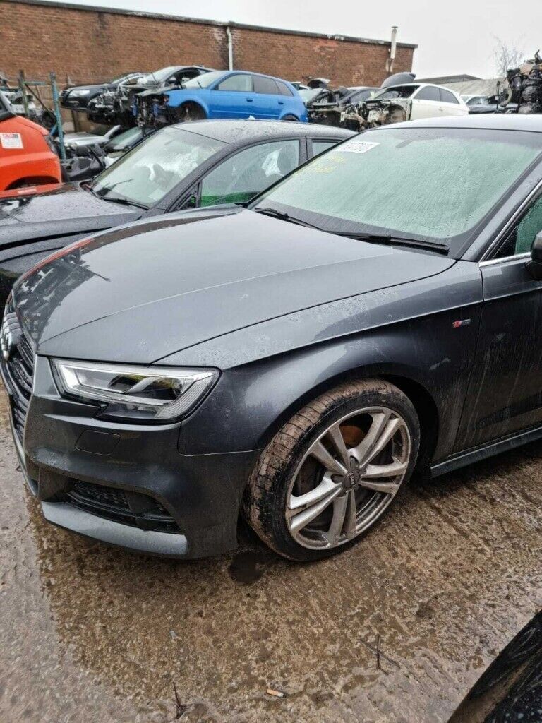 AUDI A3 8V 2016-2019 BREAKING SPARES AIRBAG LEATHER SEATS ALLOY DOORS AXLE HUBS CORNERS
