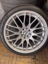 17” Alloy Wheels Tyres x4 205/40YR17 AVON ZV7TL XL ET40 Calibre Motion