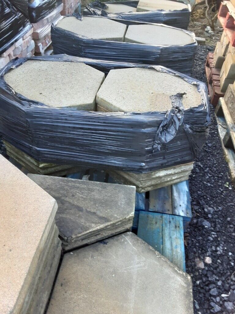 Hexagon concrete flags 