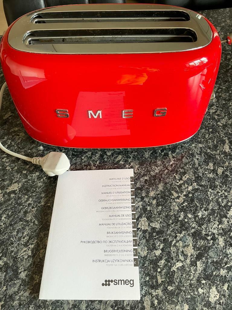 4 slice red Smeg Toaster working condition 