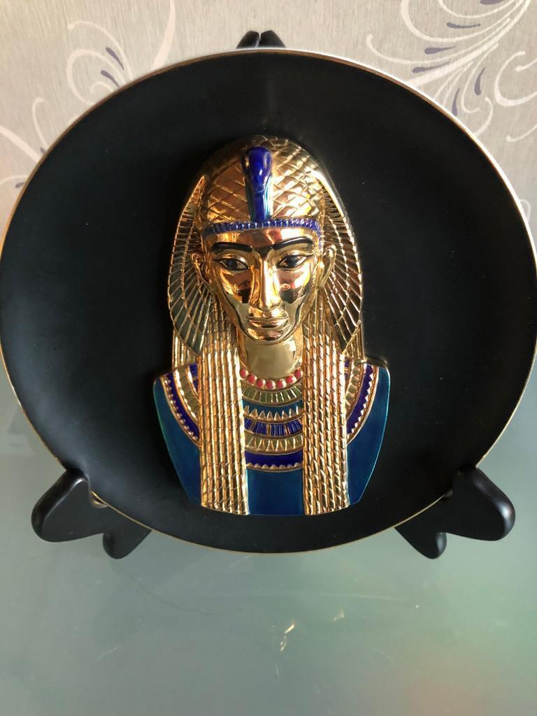 Egyptian Pharaohs 3d plates- decorative plates- collectibles