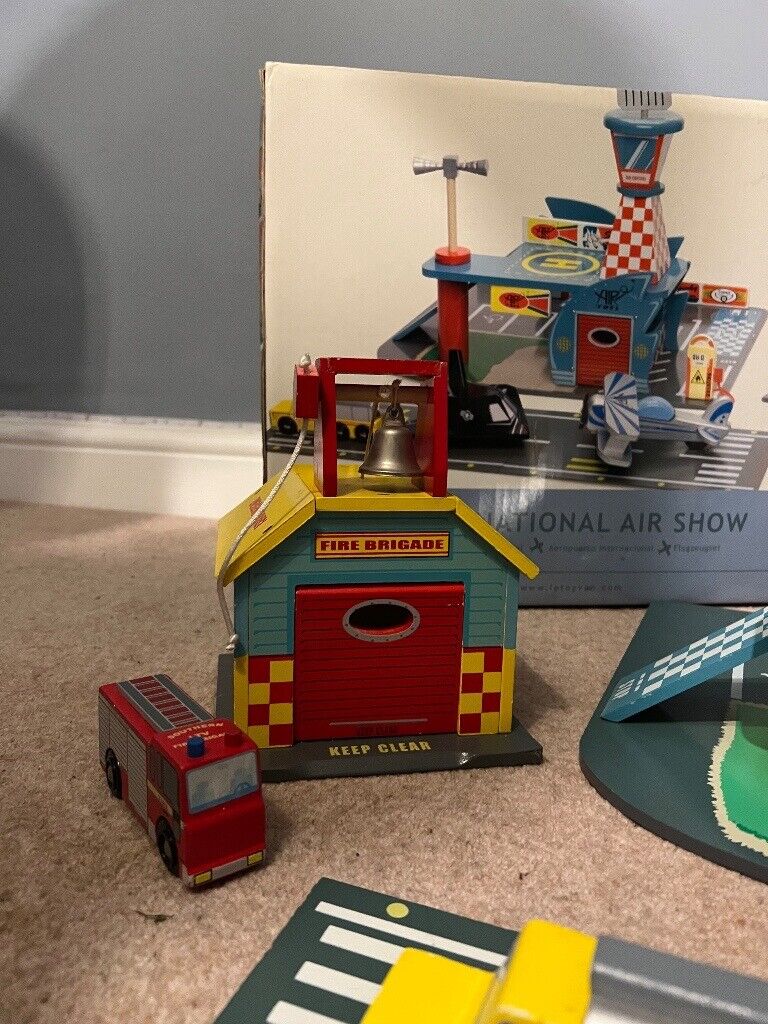 Le Toy Van International Air Show