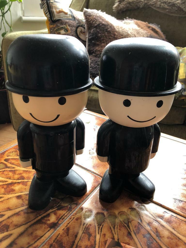 Vintage Collectables flour holders 
