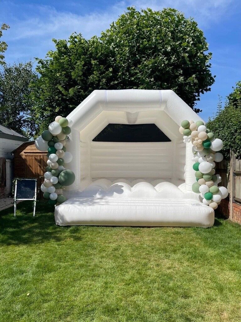 White soft play for that wow factor