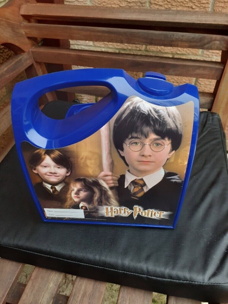 New vintage Harry Potter Lunch Box with Bottle