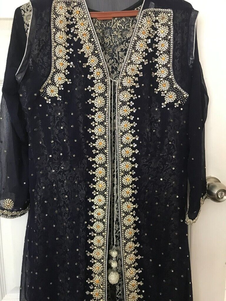 GORGEOUS LATEST WEDDING  NAVY BLUE WORKED CHOREE PAYJAMA SUIT,USED ONCE