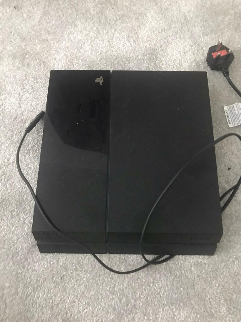 Ps4 console bundle 500gb with 1 controller