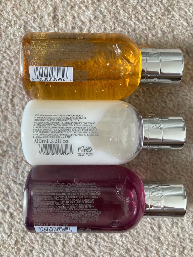 Molton Brown Deluxe Travel Set