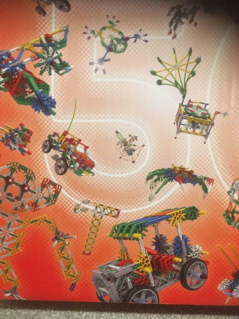 KNEX Power and Play 50 Model Motorised Building set Brand New in Box