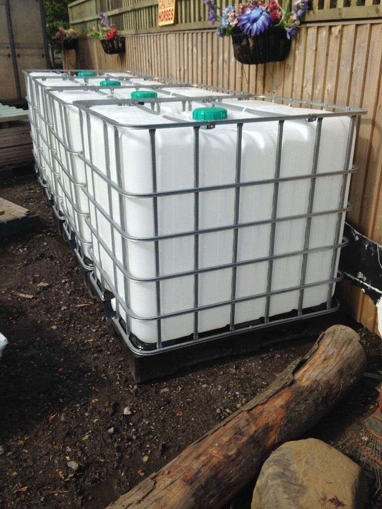 1000 litre IBC Water/Storage tanks