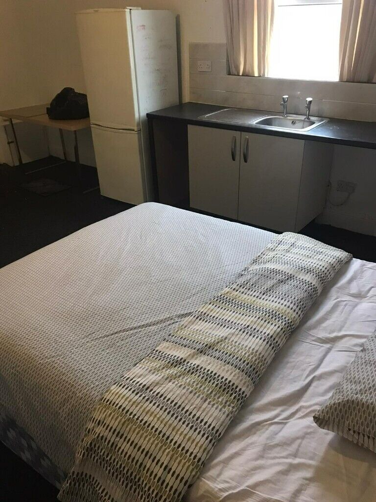 ***SHARED HOUSE**DOUBLE ROOM in CHURCH HILL ROAD B20***ALL DSS ACCEPTED***SEE DESCRIPTION***