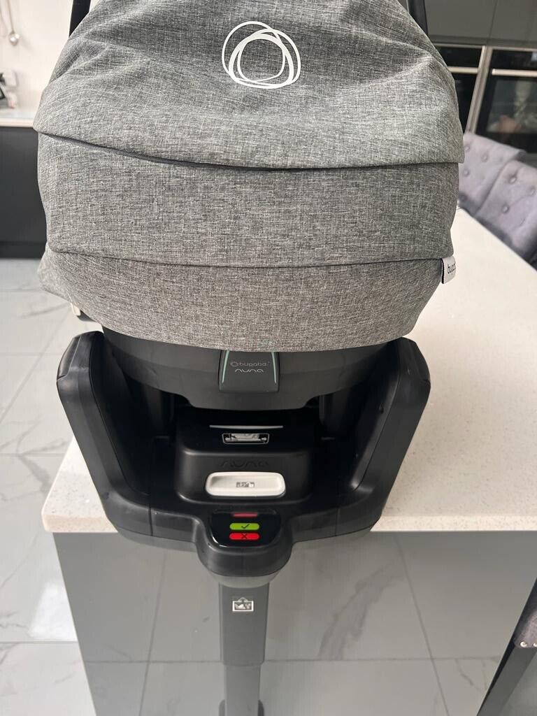 Bugaboo Turtle Air car Seat by Nuna and Isofix seat base. 