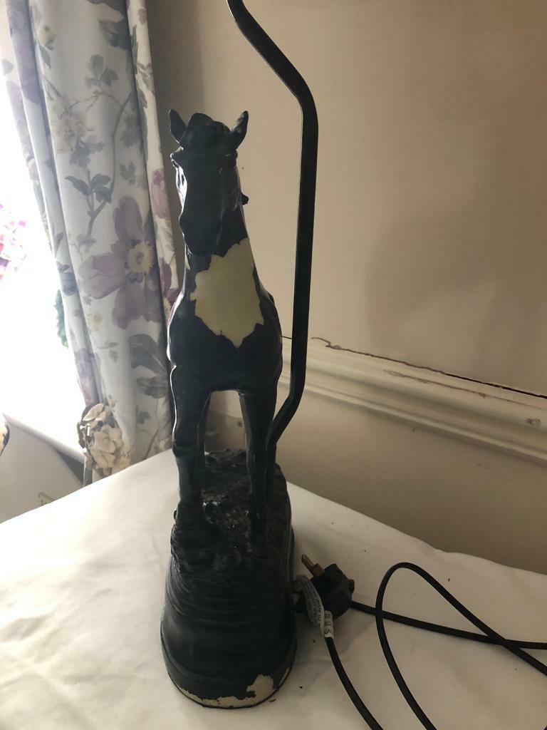 New unused horse lamp with lampshade.
