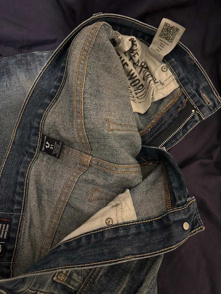 Men’s True Religion blue £20.00