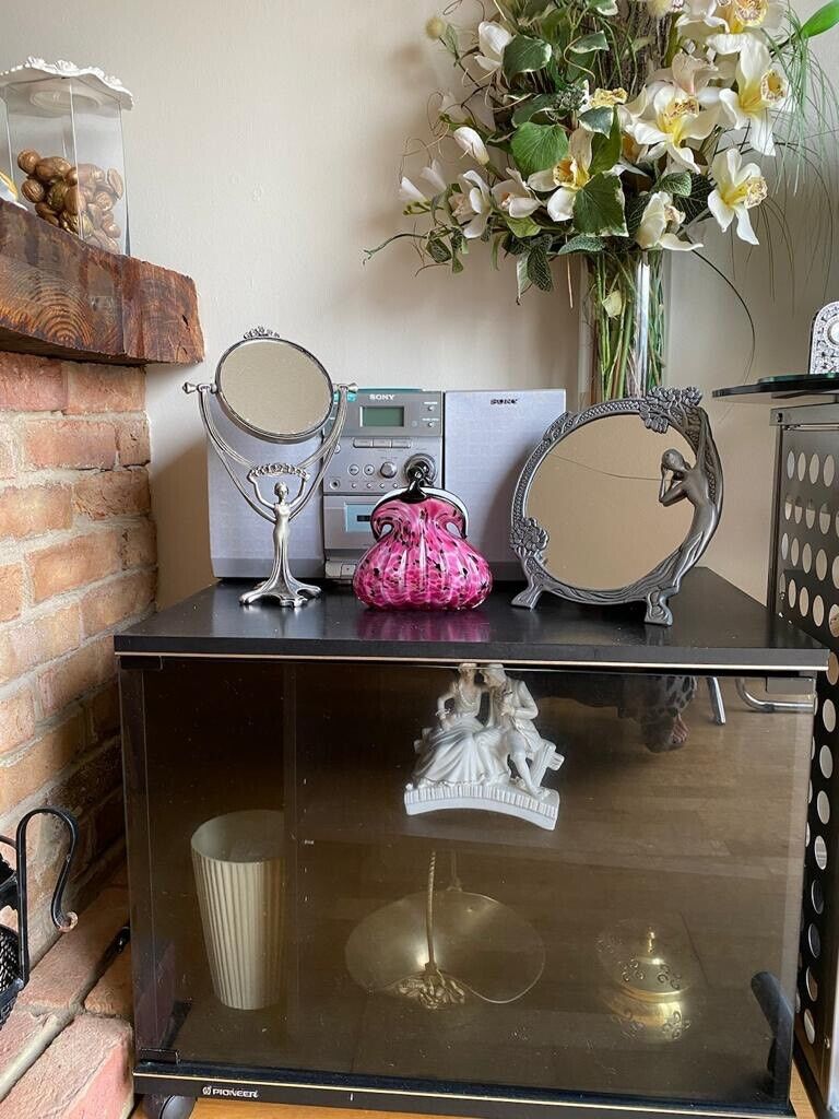 Second hand cheap tv trolley