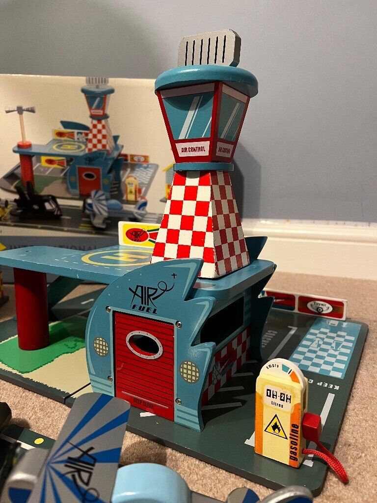 Le Toy Van International Air Show