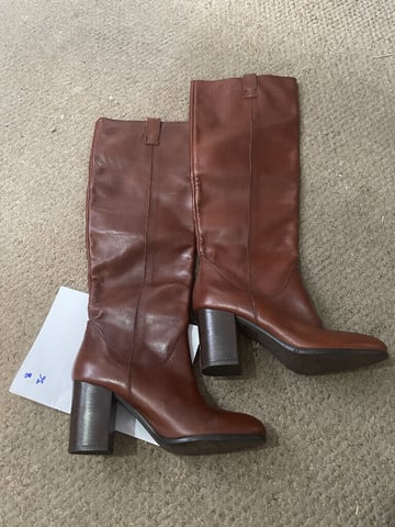 Size 1 ladies best sale boots