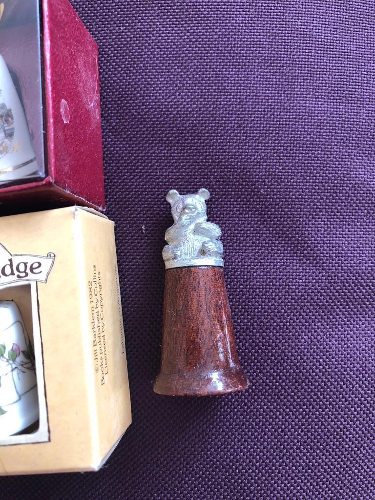 Collection of thimbles in excellent condition 