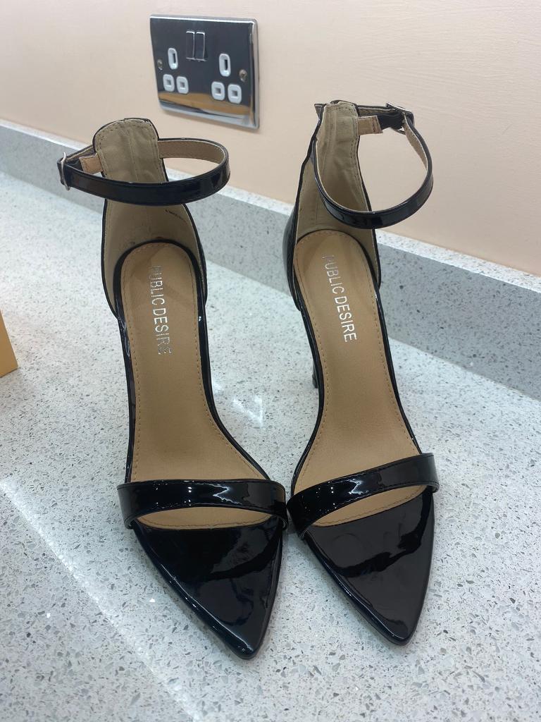 Ladies Black Patent High Heels - Size 4 - Only worn once