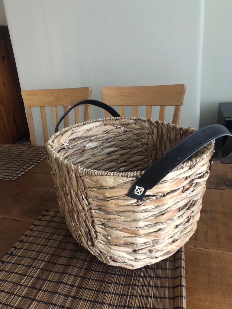 image for Wicker basket