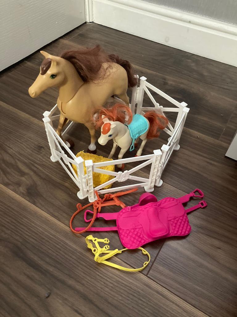 Barbie horses set with doll