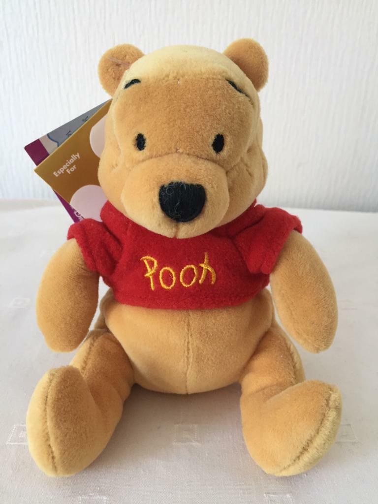 Disney Winnie the Pooh beanie 