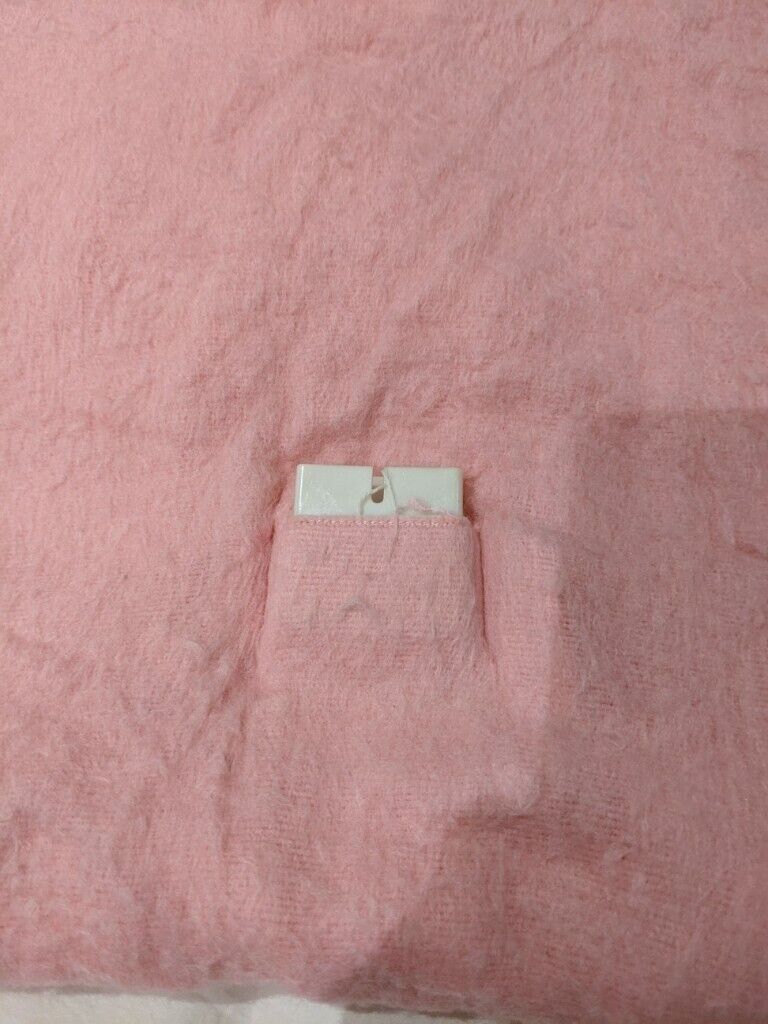 VINTAGE PINK BLANKET THROW SINGLE SIZE 150cm W x 195cm L