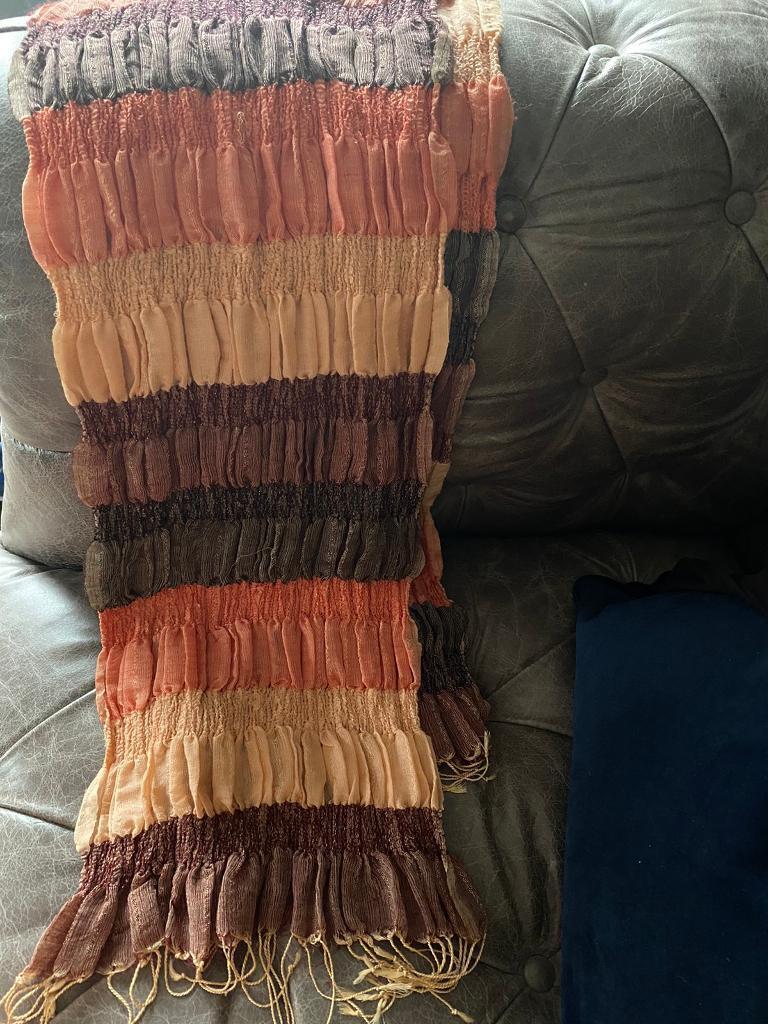 Scarf - new 