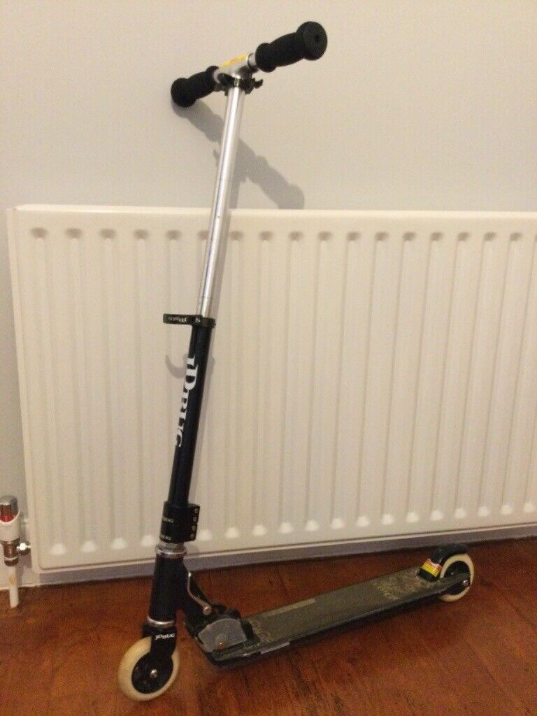 image for JD Bug Original Pro Street V3 Scooter Matt Black MS136B, in good condi