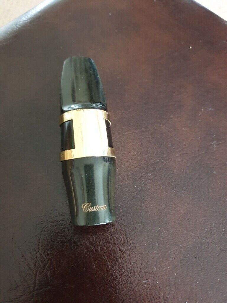 YAMAHA CUSTOM 4CM Alto Sax Mouthpiece With ligature in Hackney