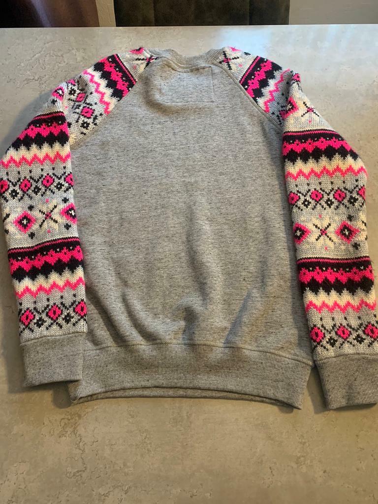 Brand New! Superdry Jumper(10)