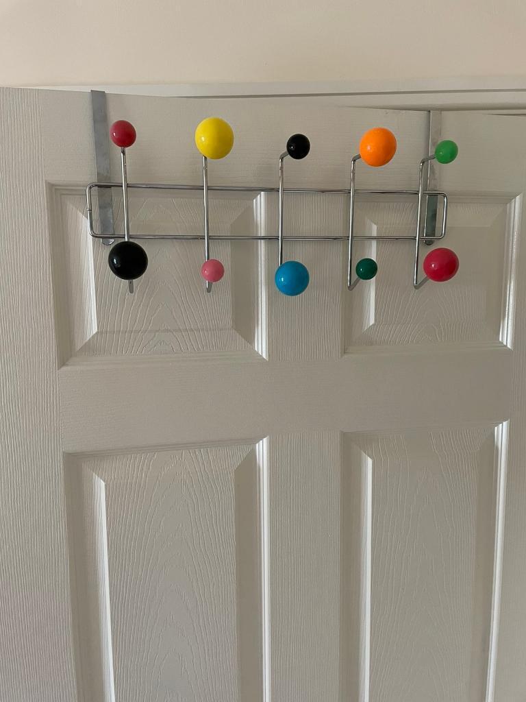 atomic clothes hooks 