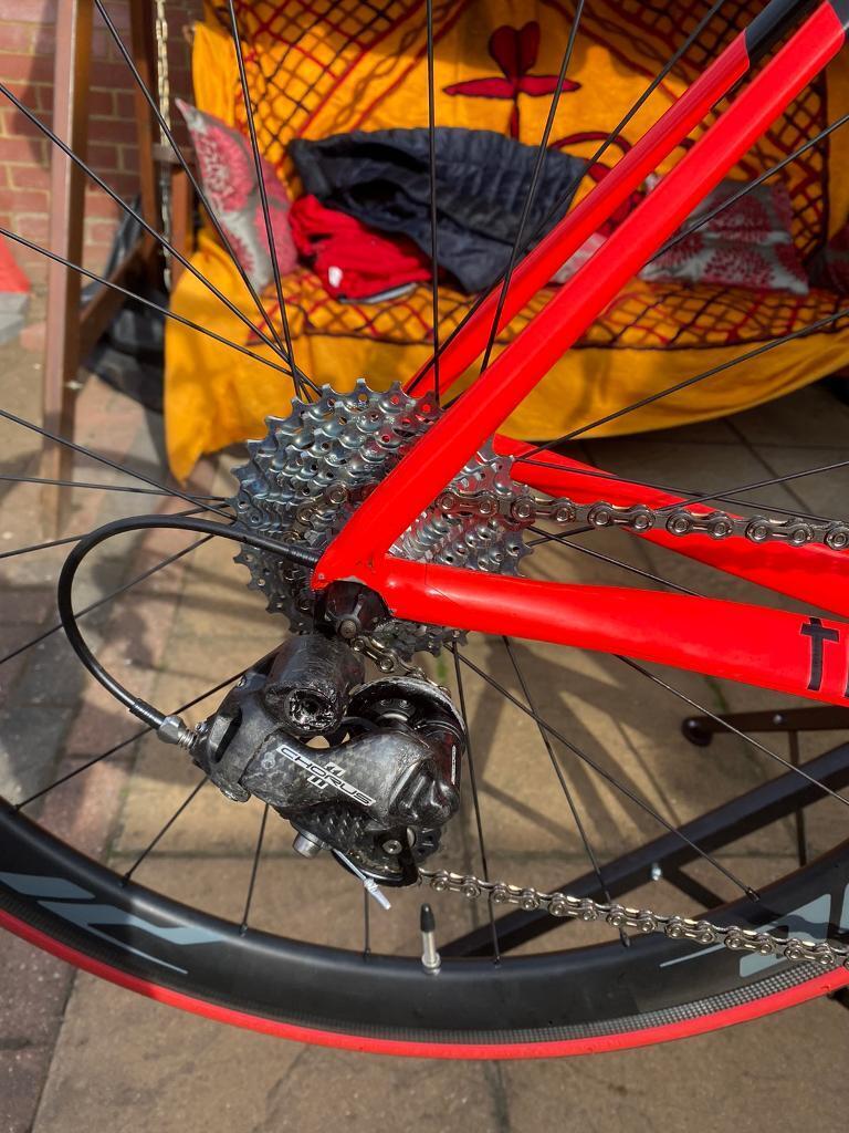 Road bike Tifosi SS26 full Carbon mint condition. RRP£3500